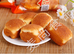 鸡蛋糕面包